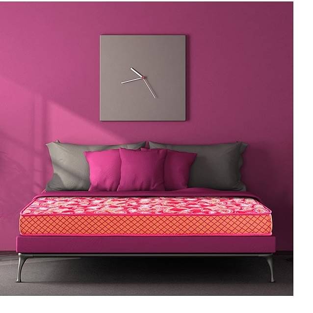 Mattresses Bandhani